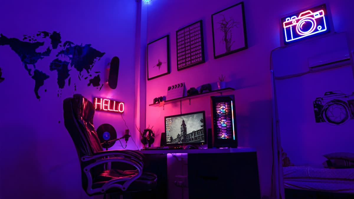 Tarjeta gráfica NVIDIA GeForce RTX iluminada con RGB